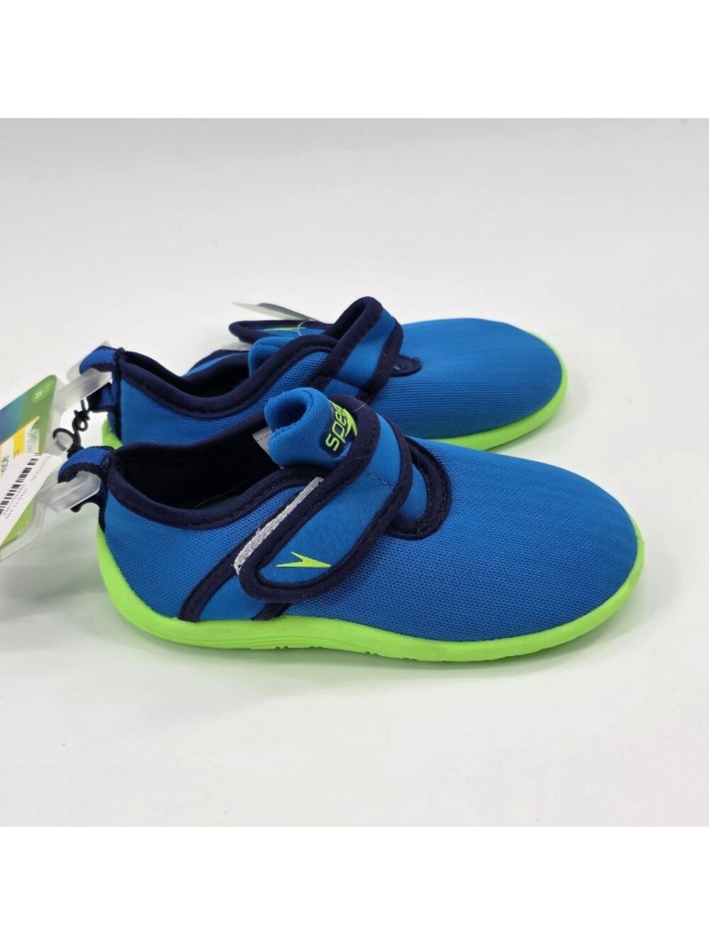 New Speedo Surfwalker Water Shoes Kids Blue and Green Size 7/8 M